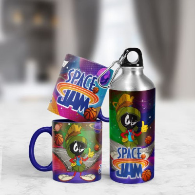 Mockup_TermoPlateadoyMugSpaceJam06